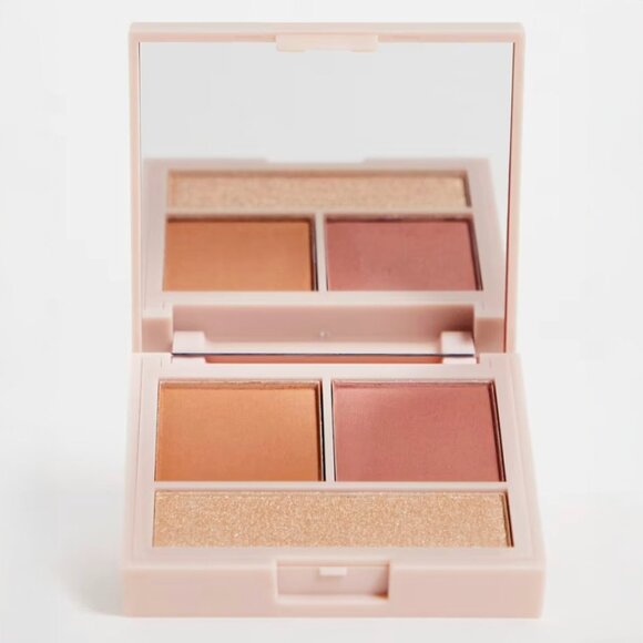 Revolution | Fair | Contour Powder Compact - Picture 1 of 5